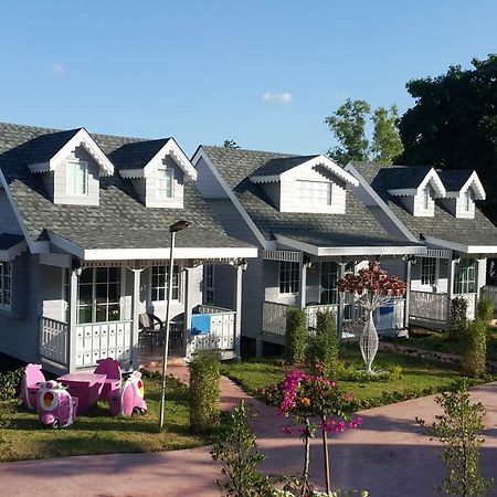Farm Terrace Villa Kaengsopha Екстериор снимка