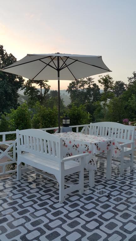 Farm Terrace Villa Kaengsopha Екстериор снимка
